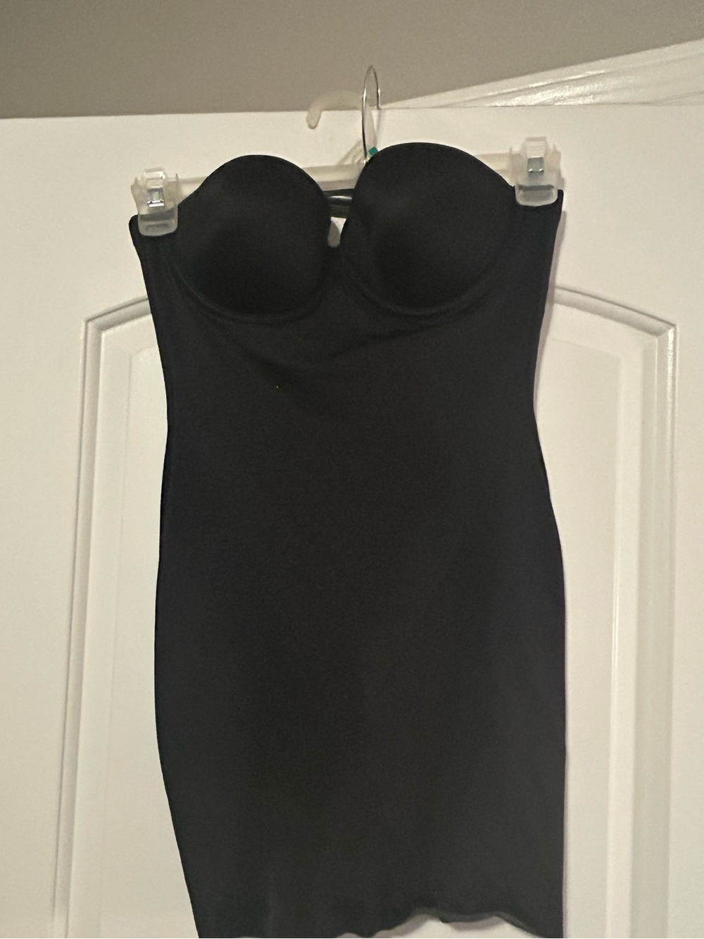 Victoria’s Secret Strapless Black Shapewear - 36B